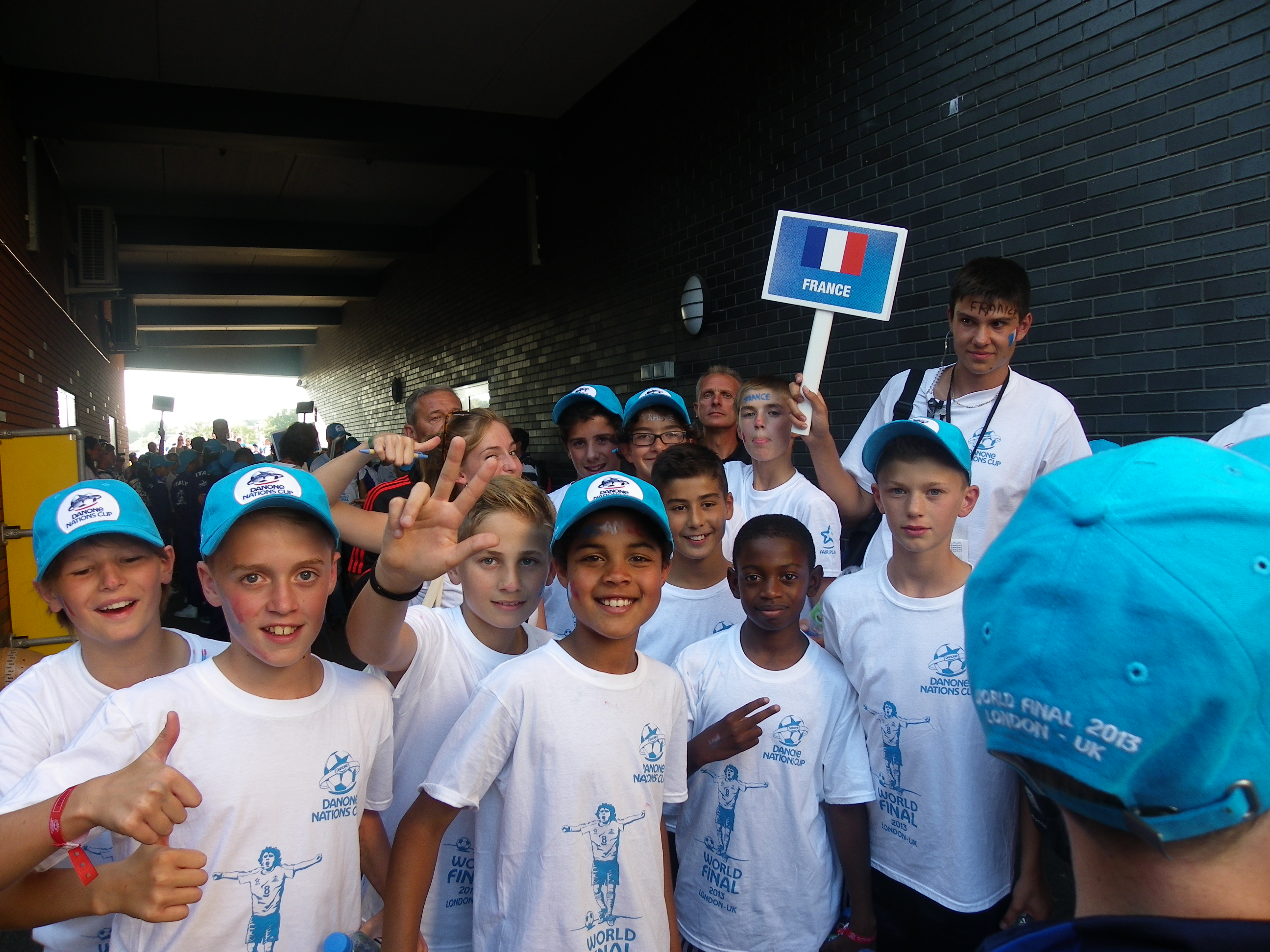 L'équipe U12 du RC Lens découvre Londres et les autres équipes qualifiées pour la finale mondiale de la Danone Nations Cup